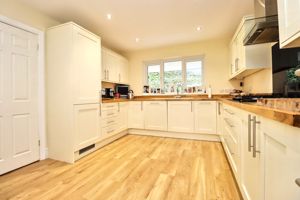 Kitchen - click for photo gallery
